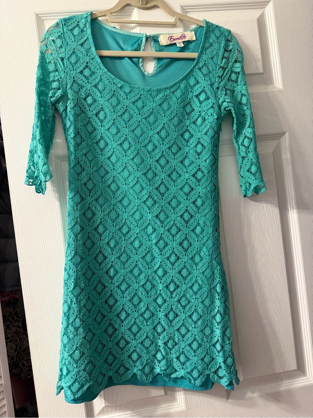 Emmelee Turquoise Lace Sheath Dress Size Small 3/4 Sleeve Lined